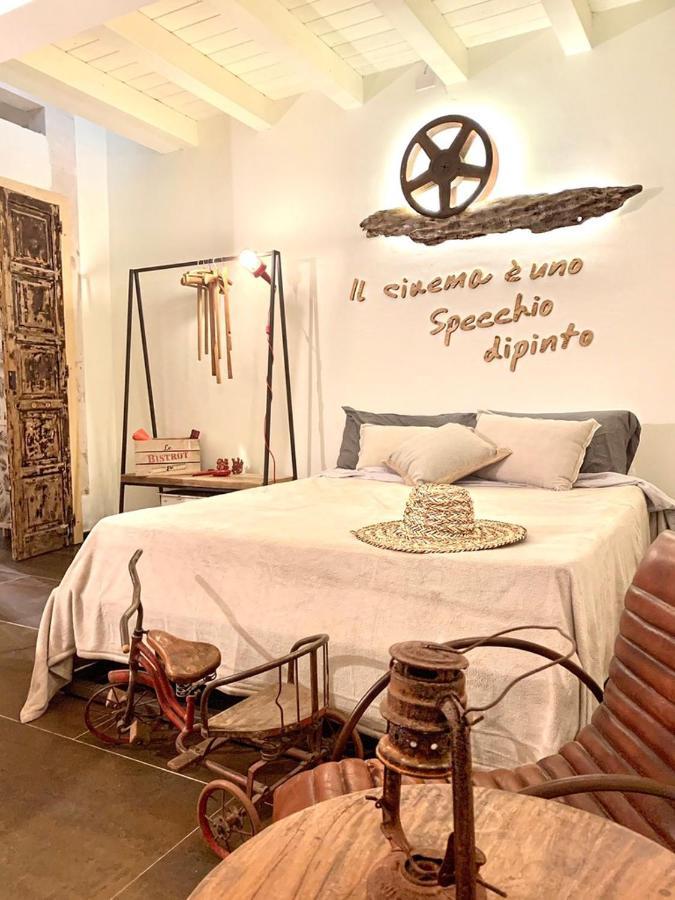Movie Suite Ortigia Сиракуза Екстериор снимка