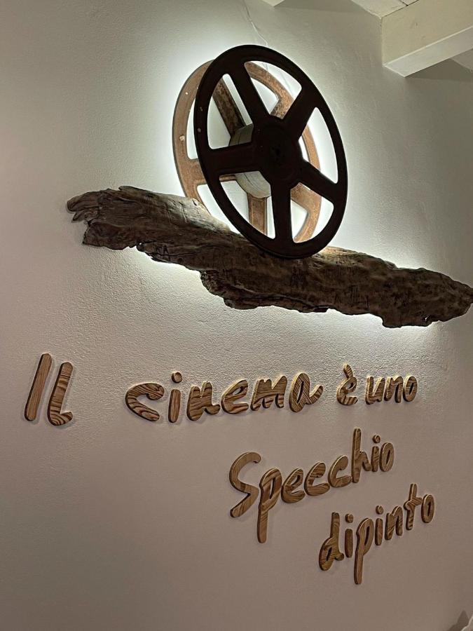 Movie Suite Ortigia Сиракуза Екстериор снимка