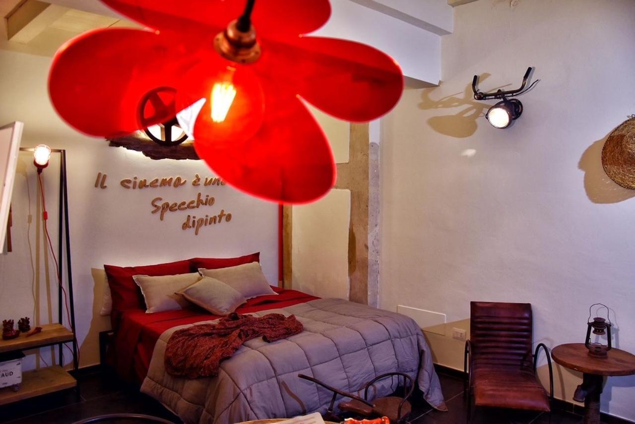 Movie Suite Ortigia Сиракуза Екстериор снимка